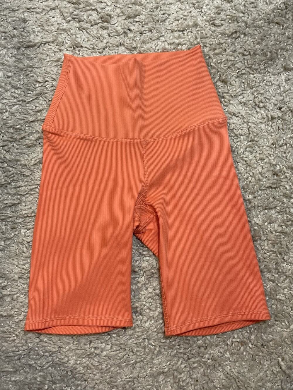 Levi’s Youth Ribbed High Rise Bike Shorts Size XS Persimmon Orange